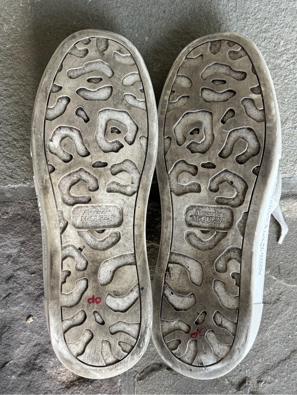 Alexander McQueen Men's Deck Skate Low-Top Sneakers - Picture 8 of 8